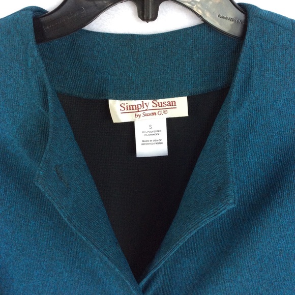 Simple Susan- blazer - Picture 2 of 3